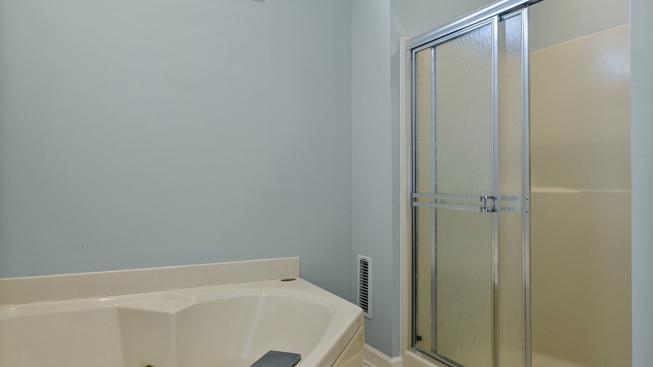 Photo of Bathroom in Village of Stump Sound