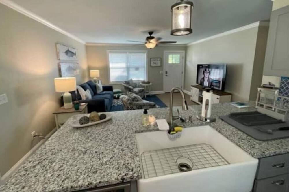 Photo of Livingroom in Morehead City