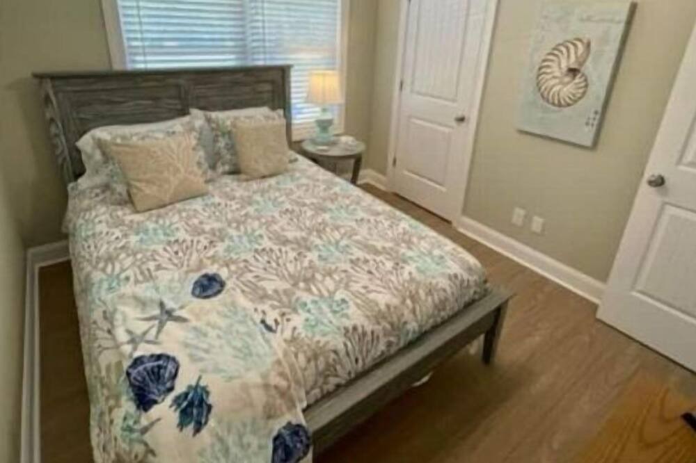 Photo of Bedroom in Morehead City