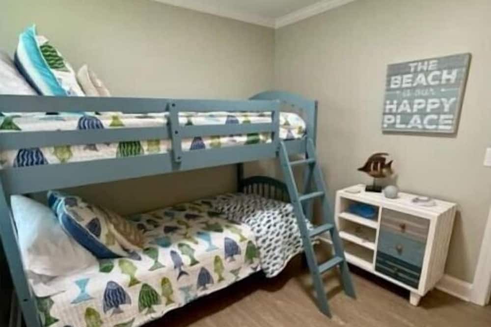 Photo of Bedroom in Morehead City