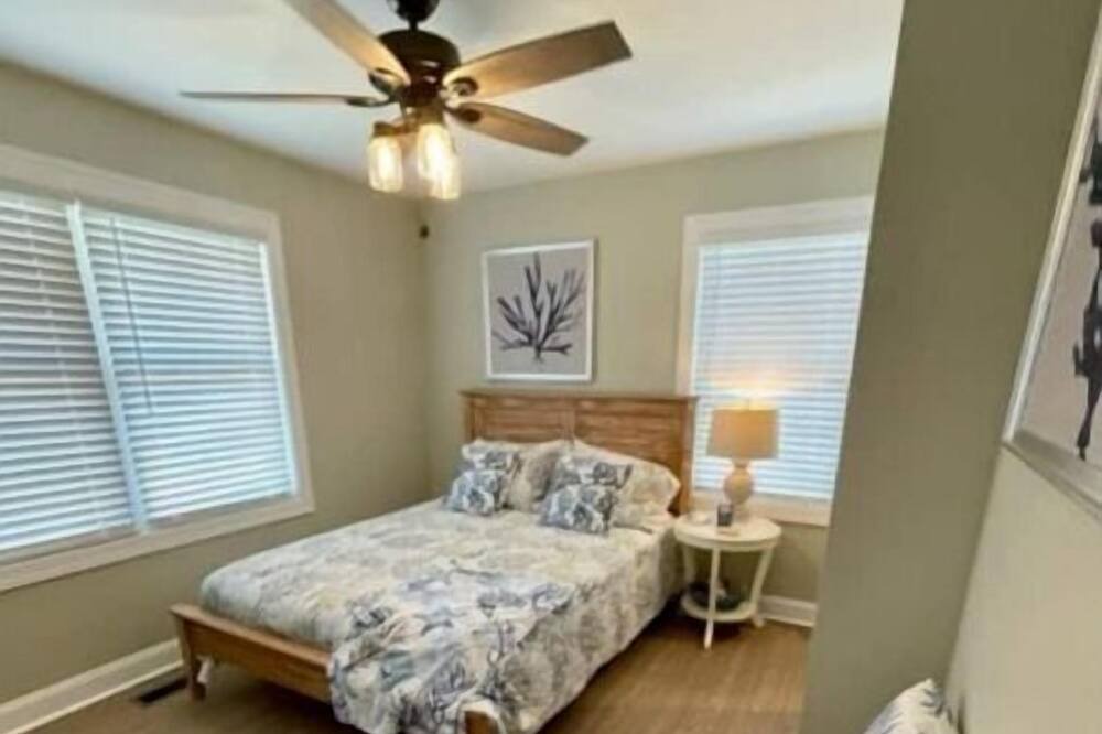 Photo of Bedroom in Morehead City