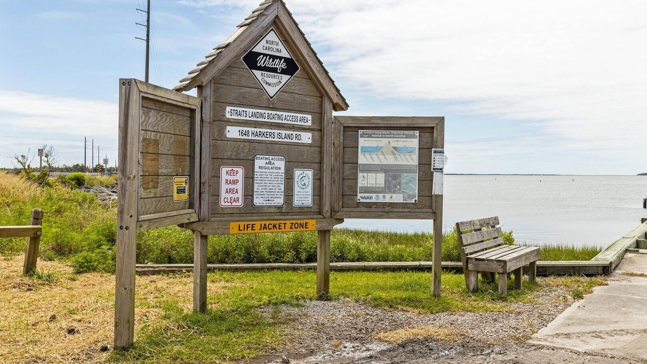 Photo of Others in Harkers Island
