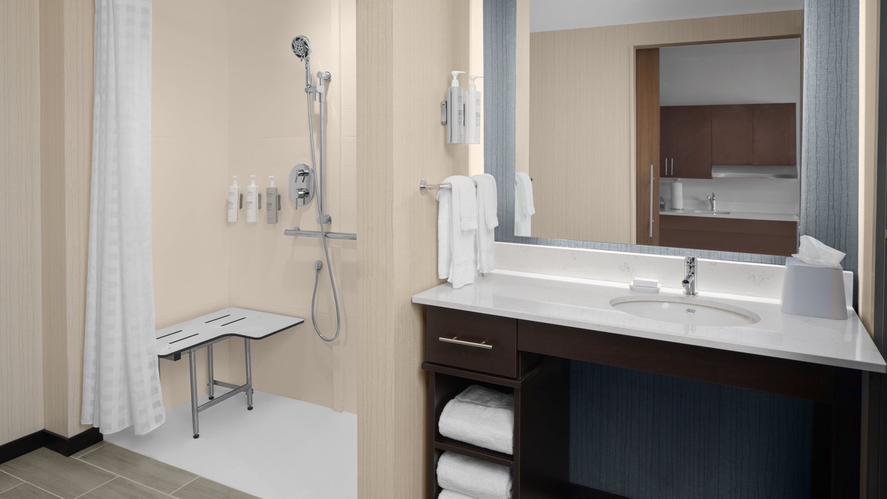 Photo of Bathroom in First Ward