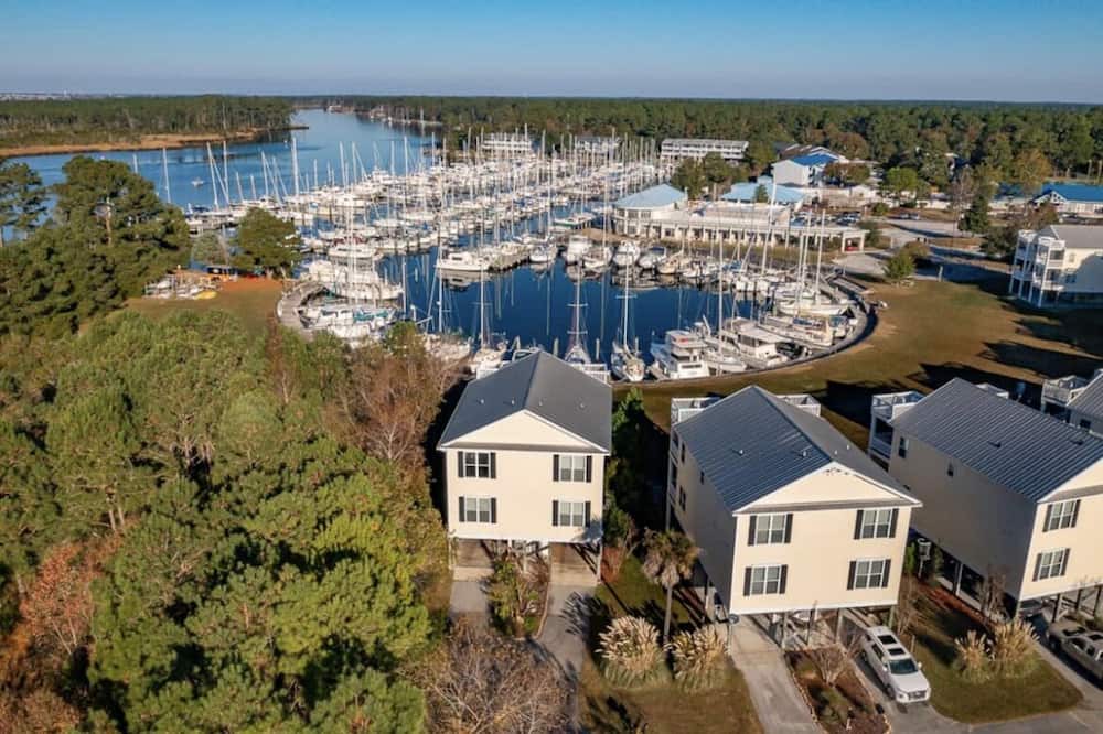 Photo of Outdoor in Fairfield Harbour