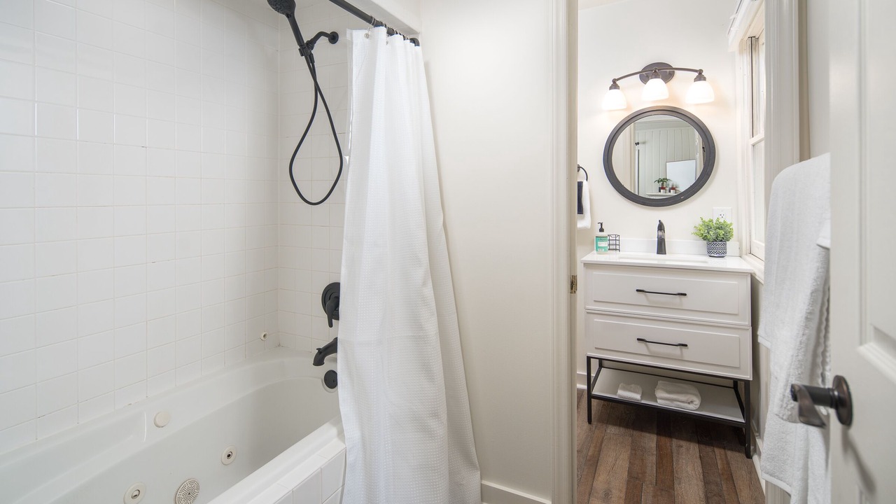 Photo of Bathroom in Blowing Rock