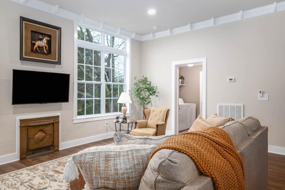 Photo of Livingroom in Franklinville