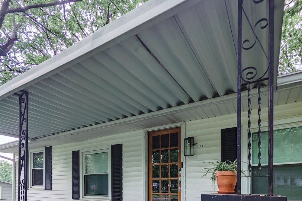 Photo of Patio Balcony in Maplewood Heights