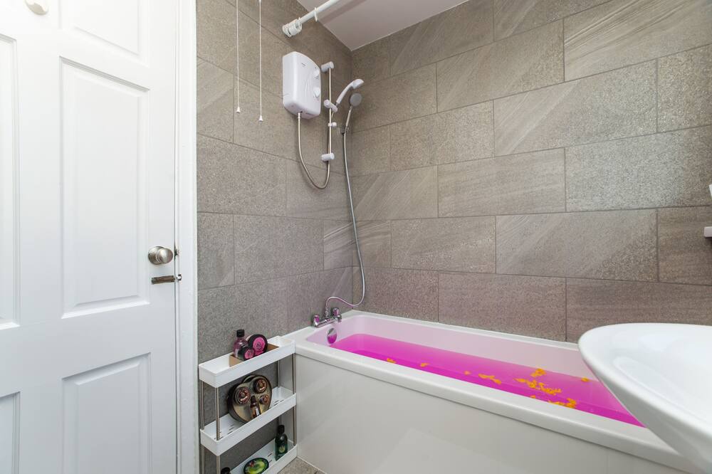 Photo of Bathroom in Newcastle-upon-Tyne