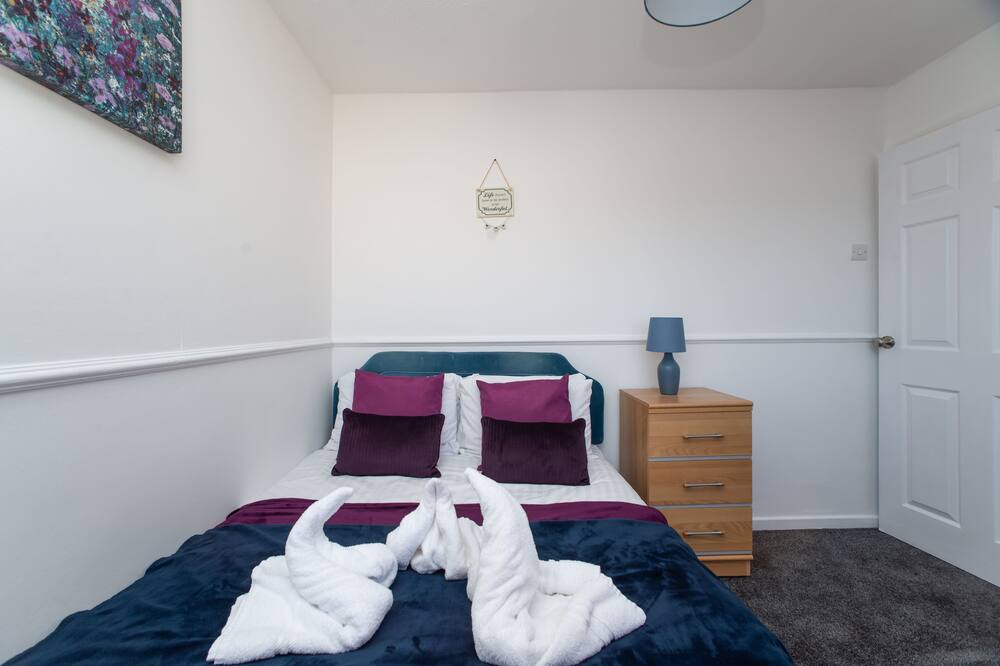 Photo of Bedroom in Newcastle-upon-Tyne
