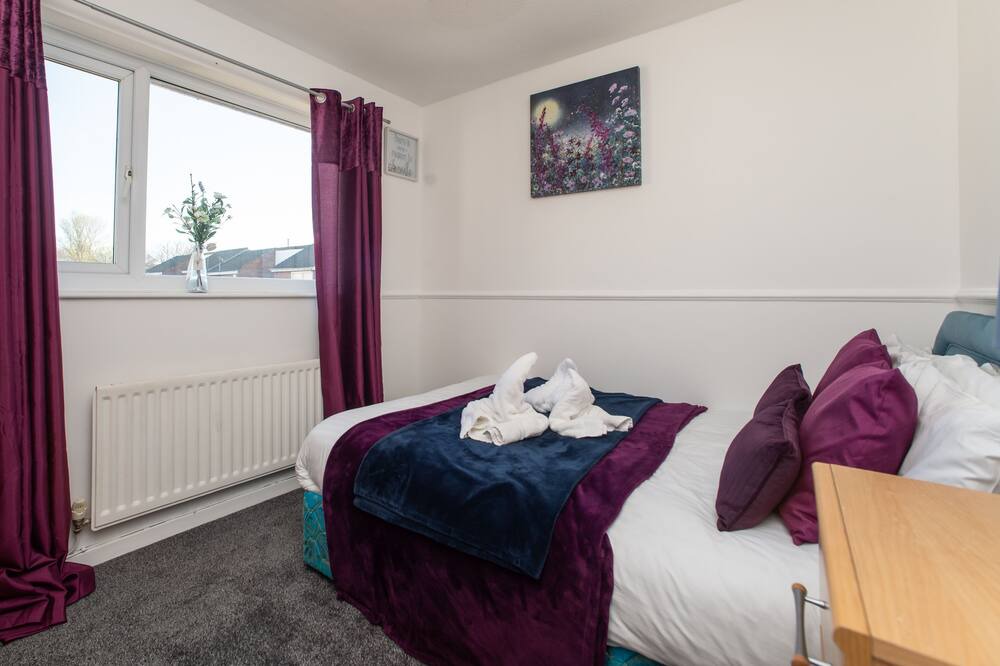 Photo of Bedroom in Newcastle-upon-Tyne