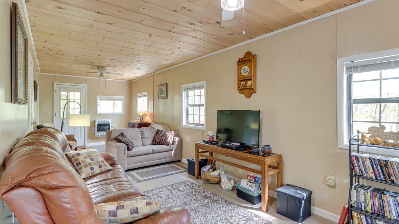 Photo of Livingroom in Unaka