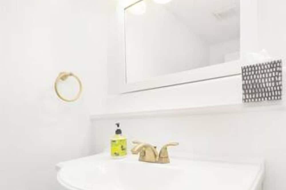 Photo of Bathroom in Matthews