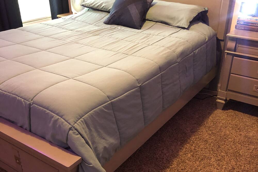 Photo of Bedroom in Johnston County