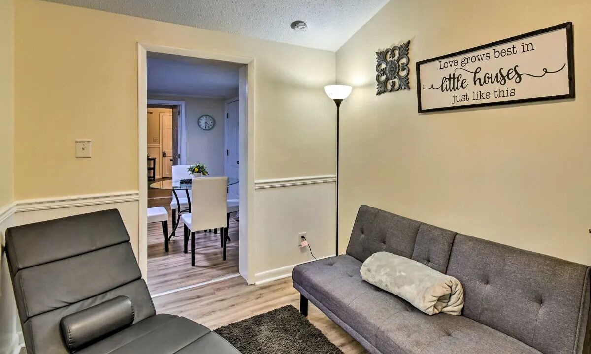 Photo of Livingroom in South View