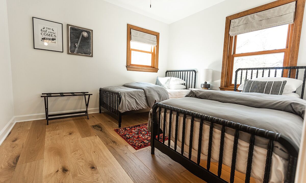 Photo of Bedroom in Royal Pines