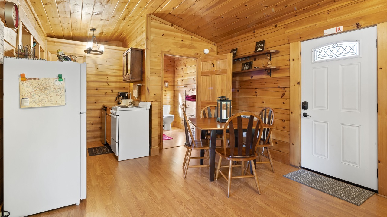 Photo of Kitchen in Candler