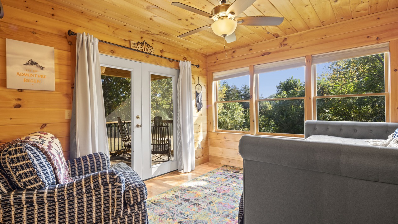 Photo of Patio Balcony in Candler