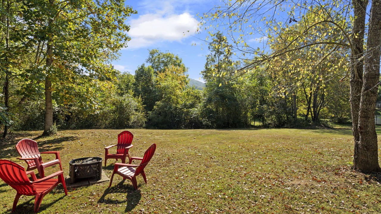 Photo of Outdoor in Candler