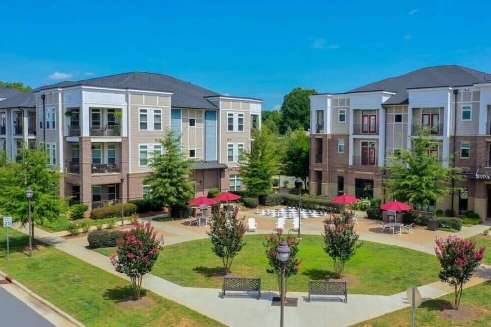 Photo of Outdoor in Huntersville