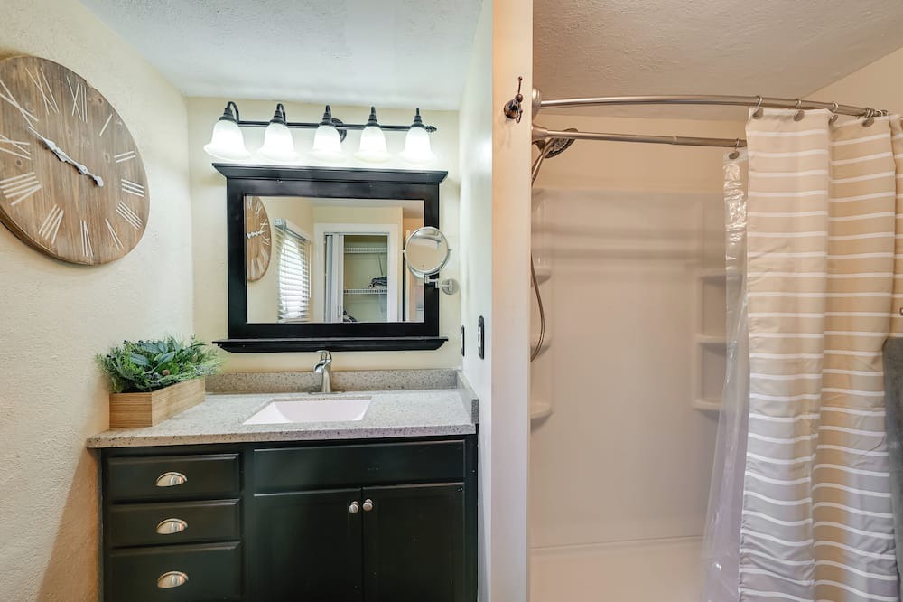 Photo of Bathroom in Goldsboro