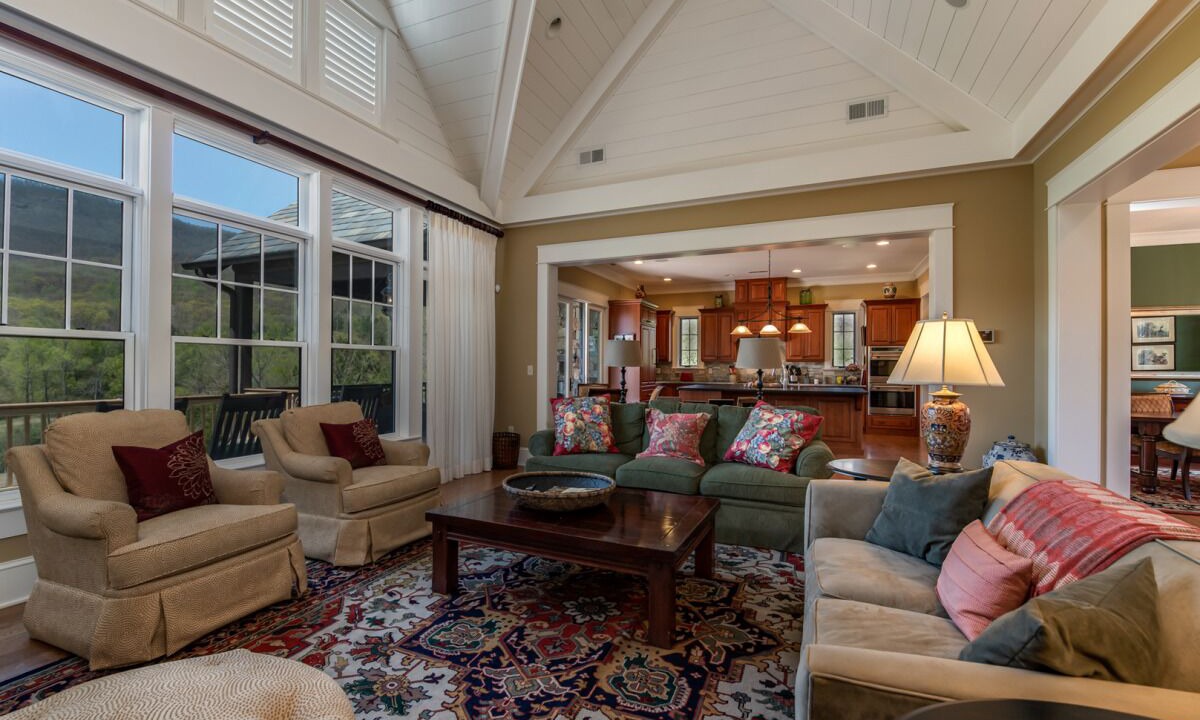 Photo of Livingroom in Mill Spring