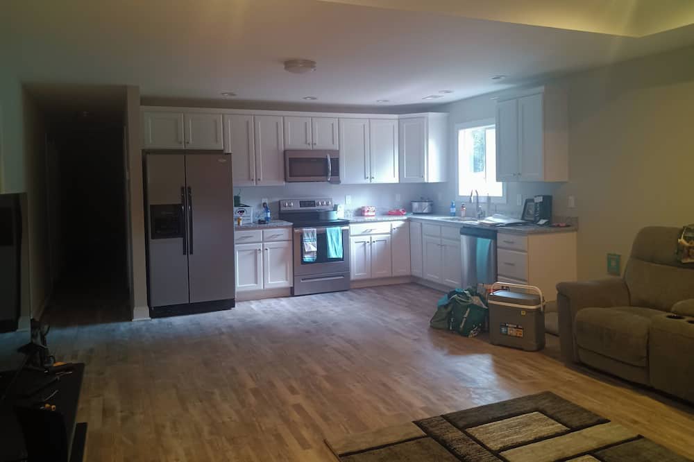Photo of Livingroom in Spencer