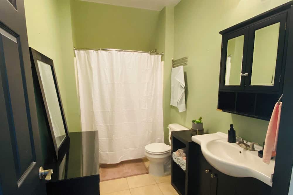 Photo of Bathroom in Monroe
