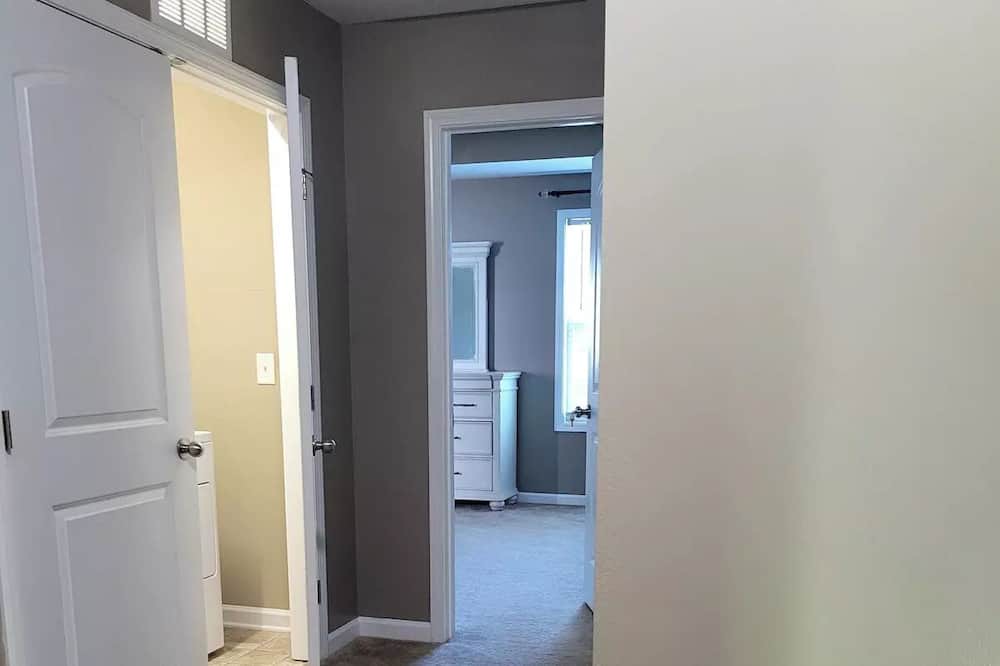Photo of Others in South View
