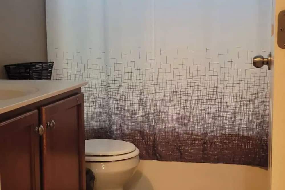 Photo of Bathroom in South View