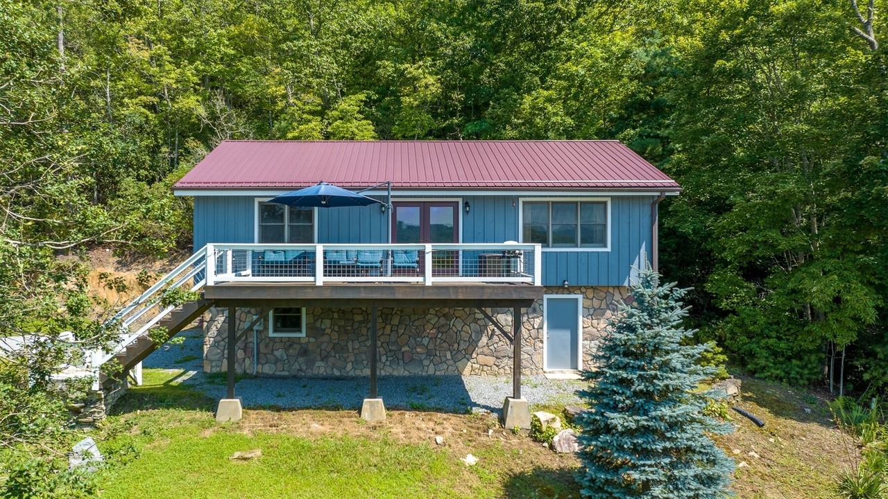 Photo of Outdoor in Penrose