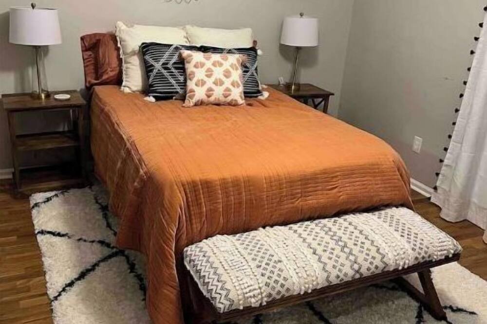 Photo of Bedroom in Greenville