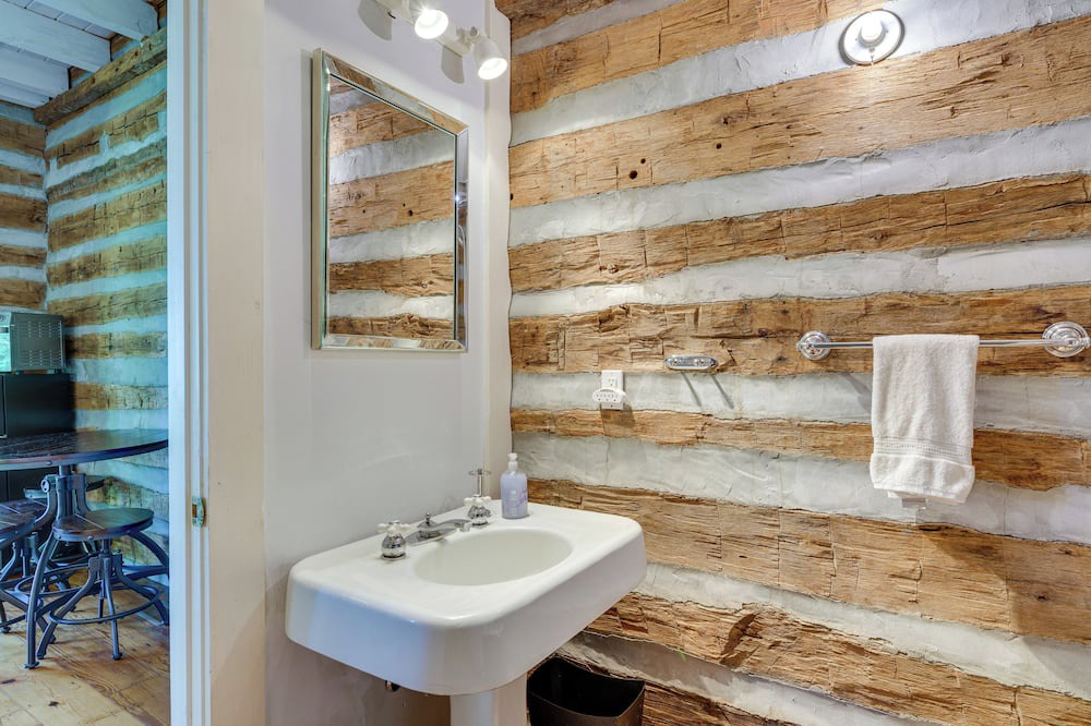 Photo of Bathroom in Bostic