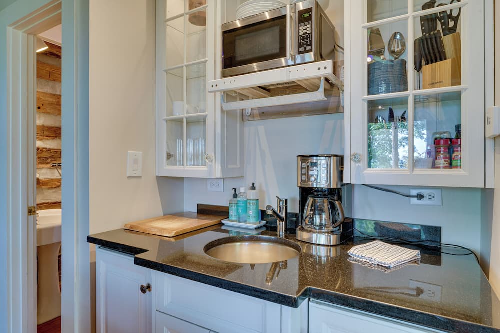 Photo of Kitchen in Bostic