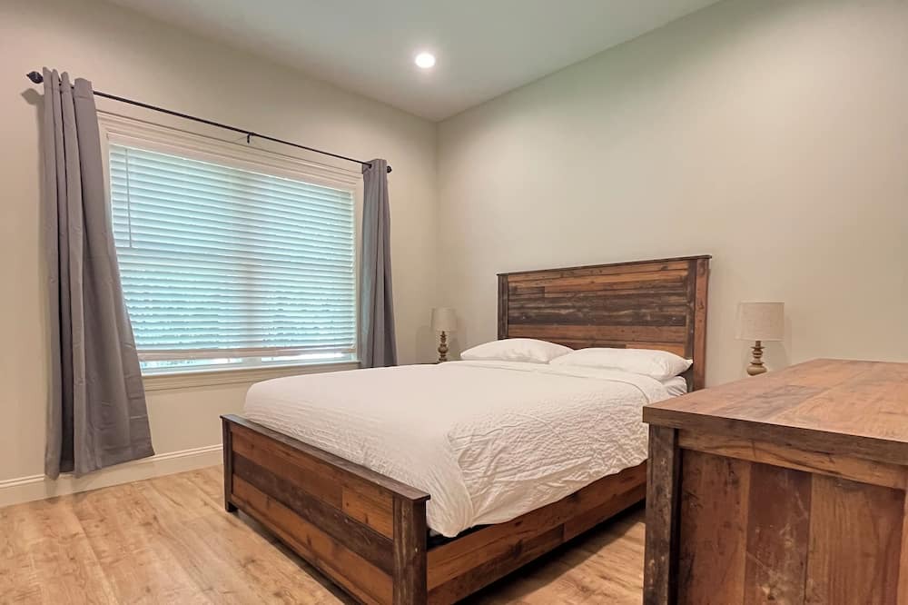 Photo of Bedroom in Waxhaw