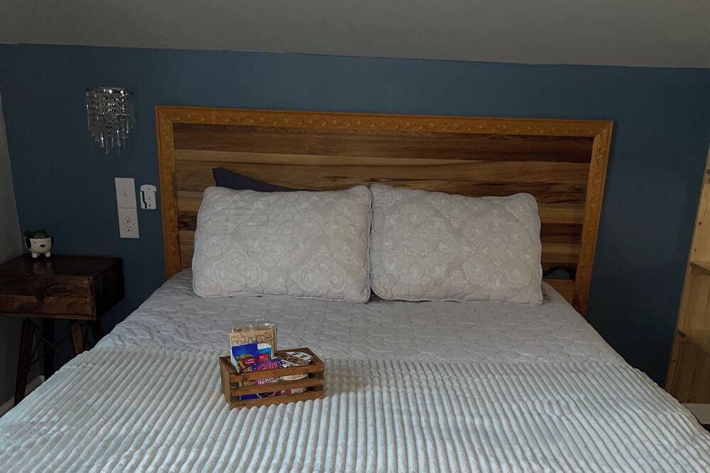 Photo of Bedroom in Olivia