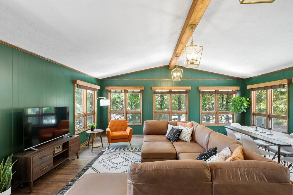 Photo of Livingroom in Connellys Springs