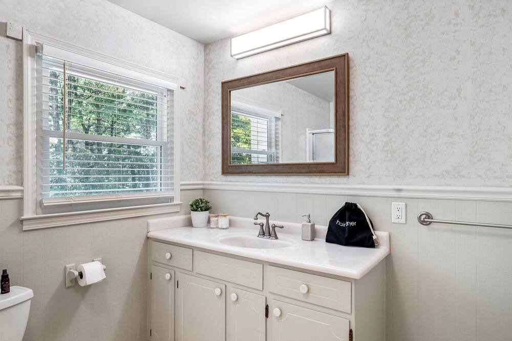 Photo of Bathroom in Connellys Springs