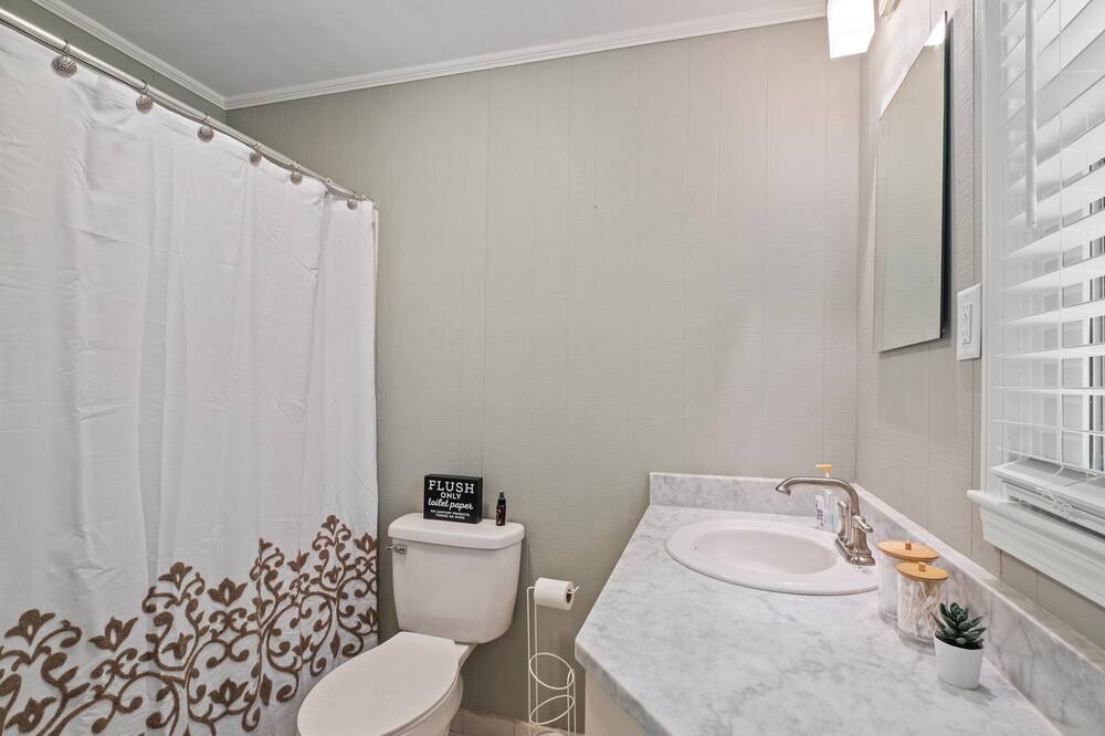 Photo of Bathroom in Connellys Springs