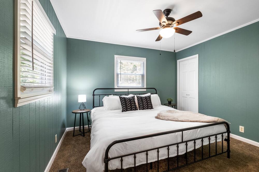 Photo of Bedroom in Connellys Springs