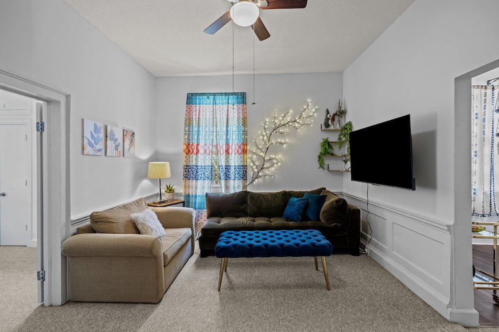 Photo of Livingroom in New Bern