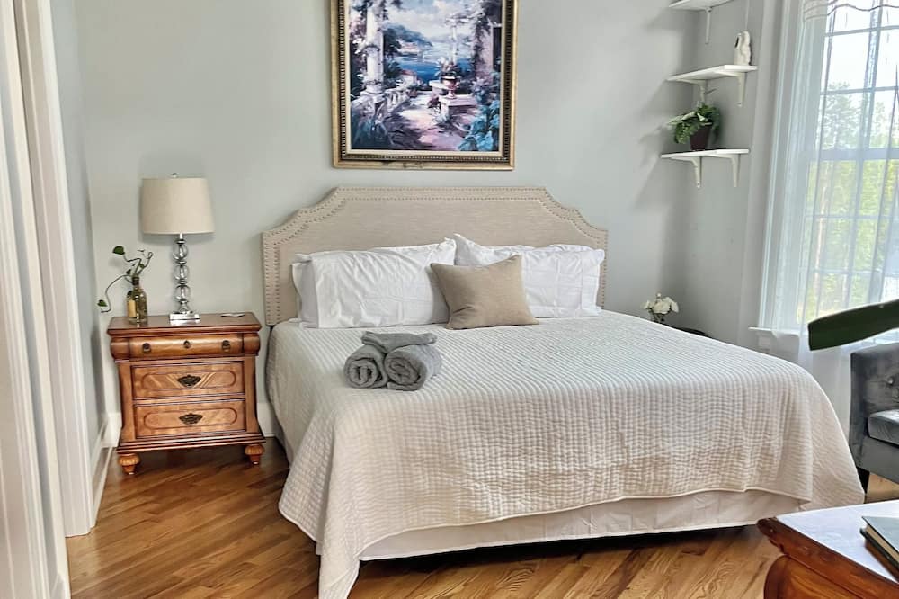 Photo of Bedroom in Wake Forest
