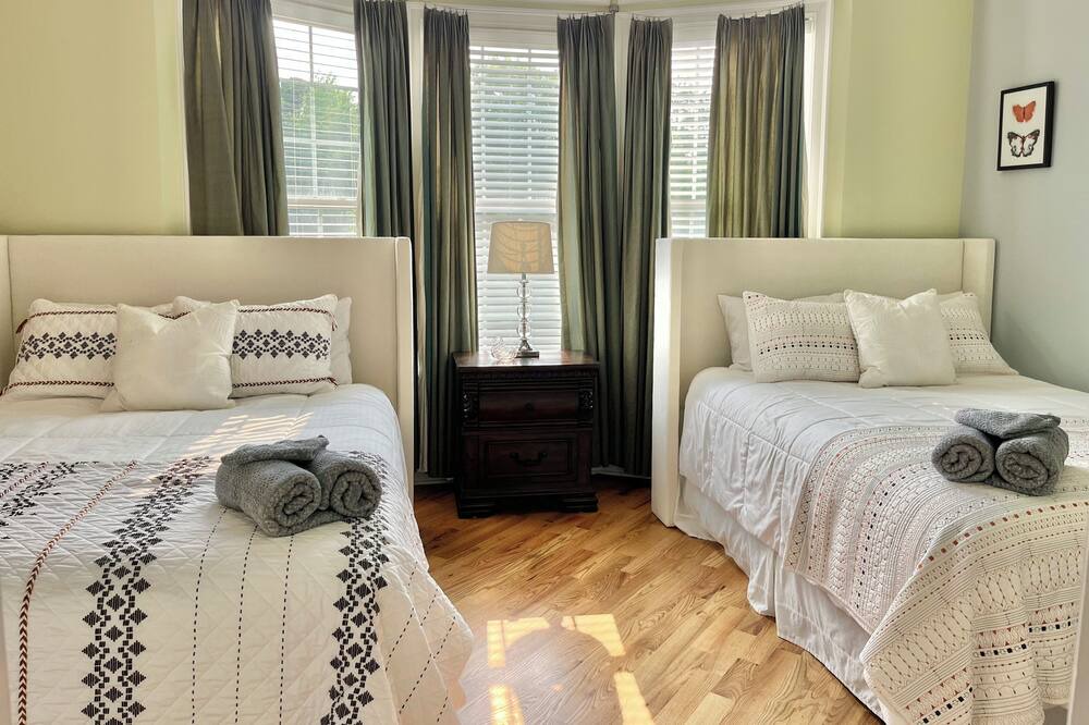 Photo of Bedroom in Wake Forest