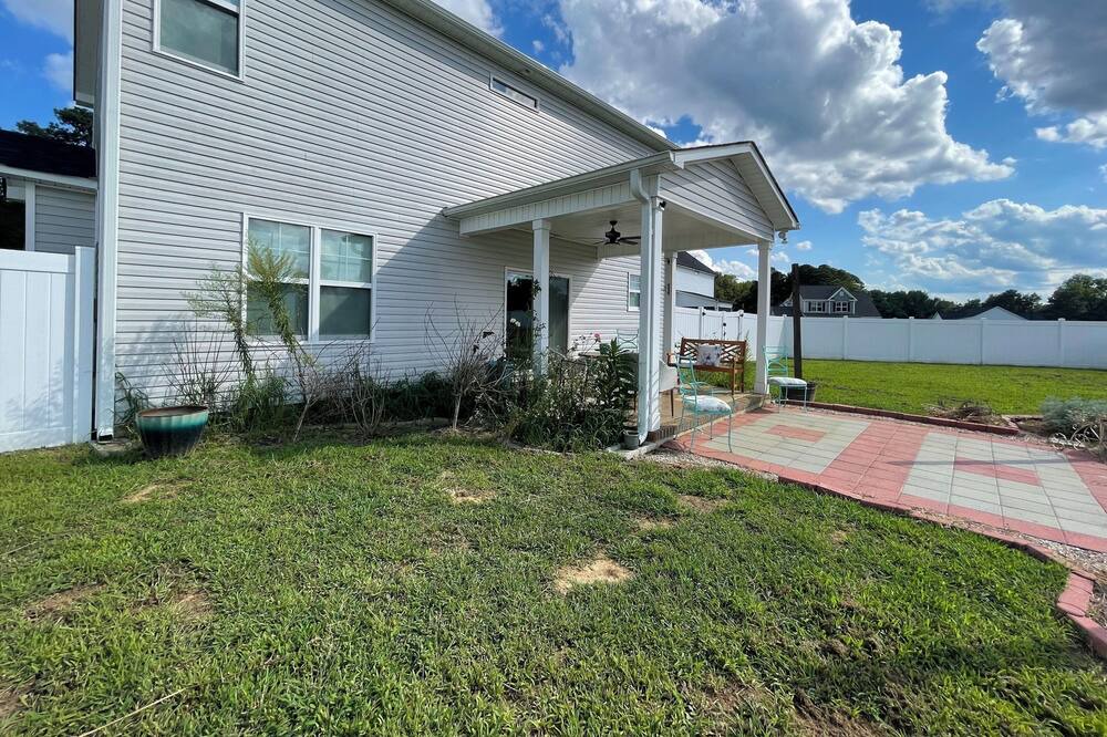 Photo of Outdoor in Selma