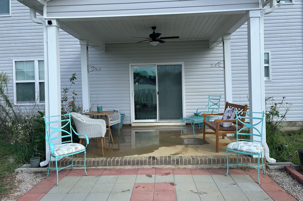 Photo of Patio Balcony in Selma