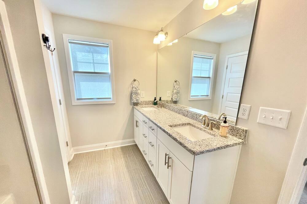 Photo of Bathroom in Selma