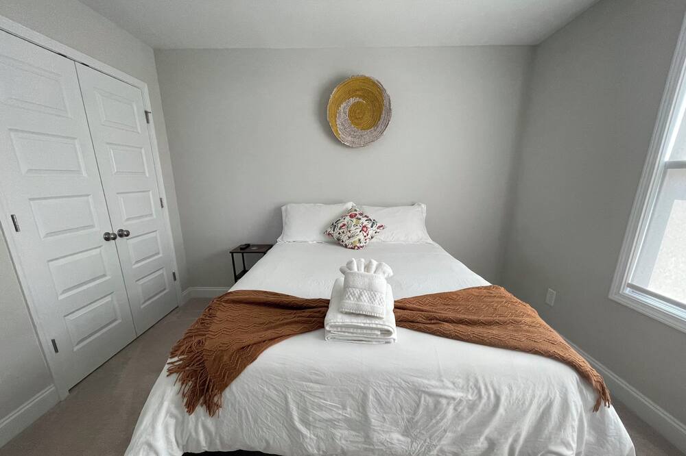Photo of Bedroom in Selma