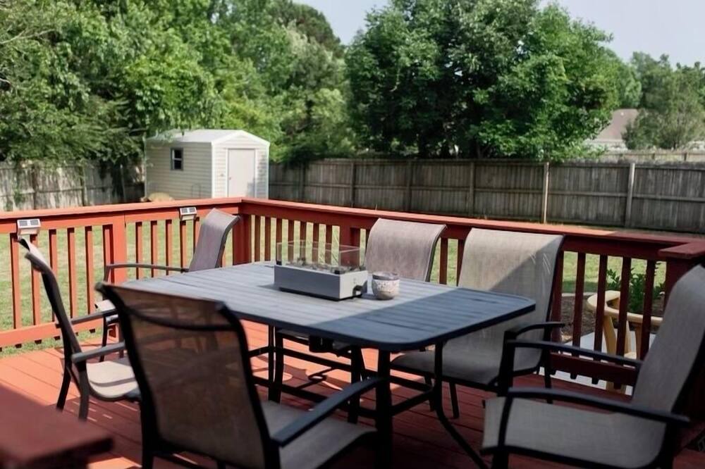 Photo of Outdoor in Hubert