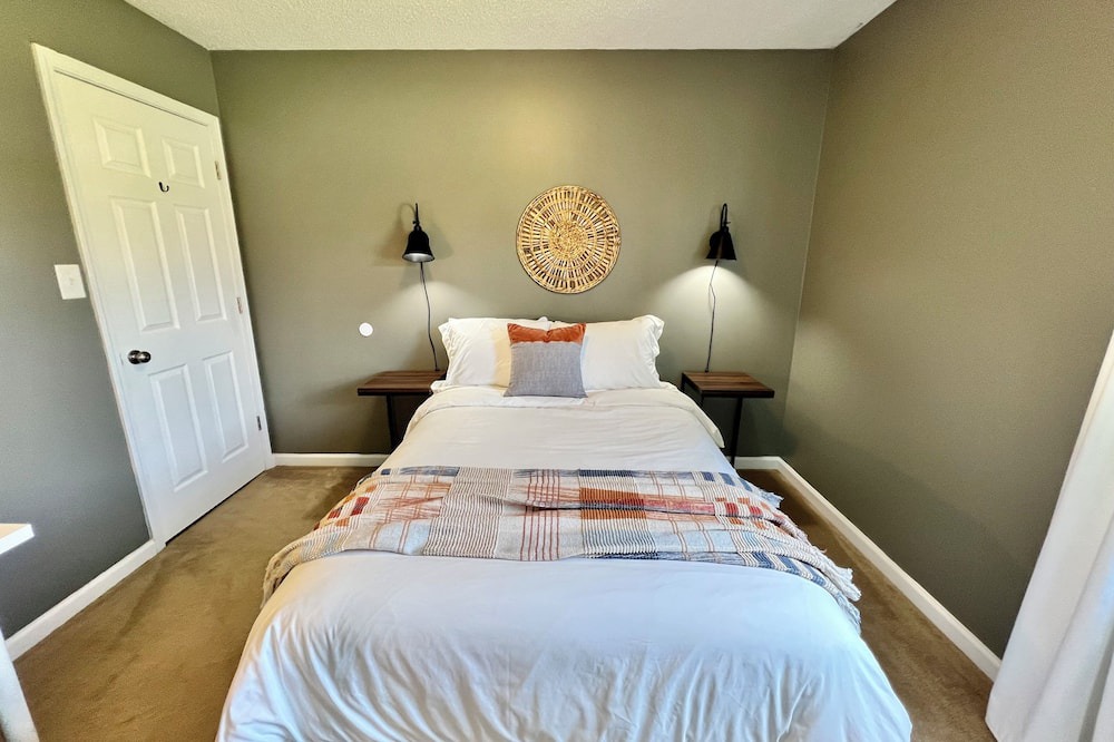 Photo of Bedroom in Hubert