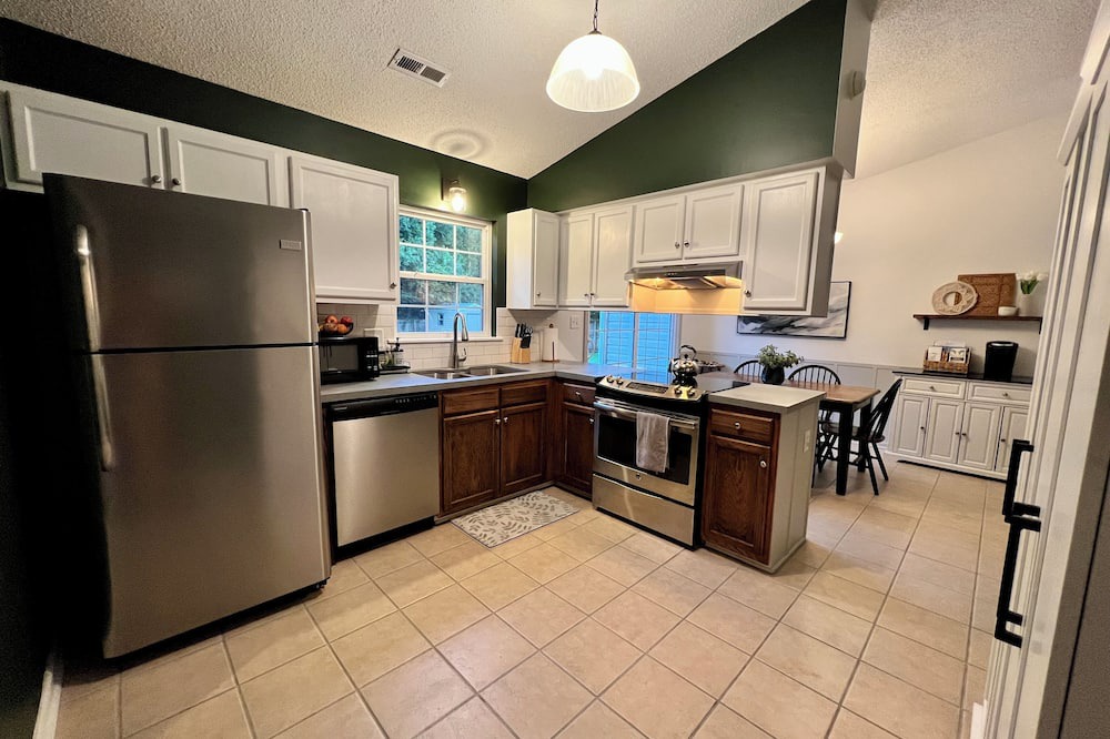 Photo of Kitchen in Hubert