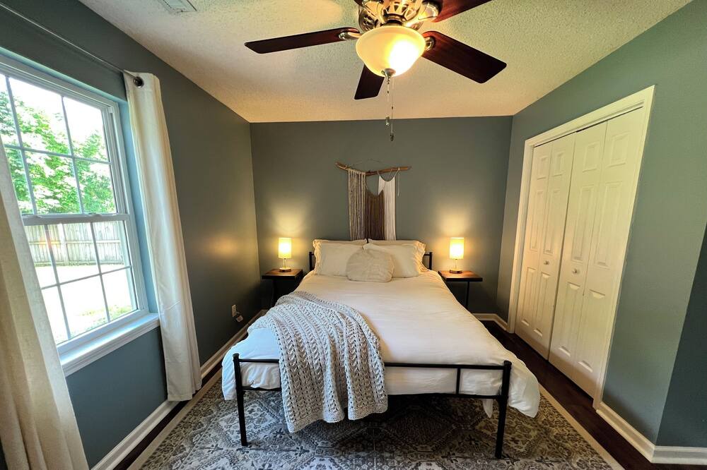 Photo of Bedroom in Hubert
